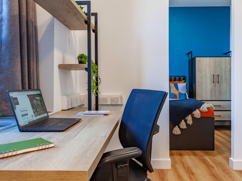 Premium One Bedroom - image 7