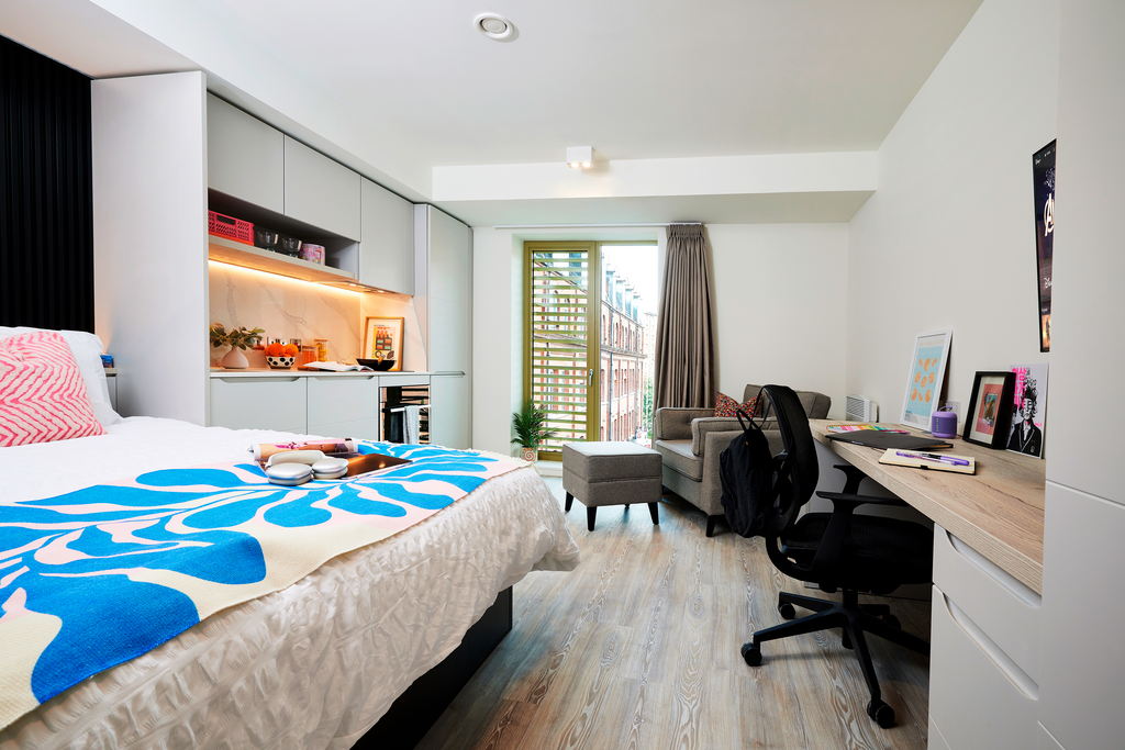 Premium Studio - image 7