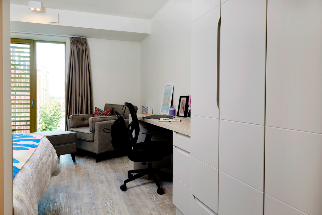 Premium Studio - image 9
