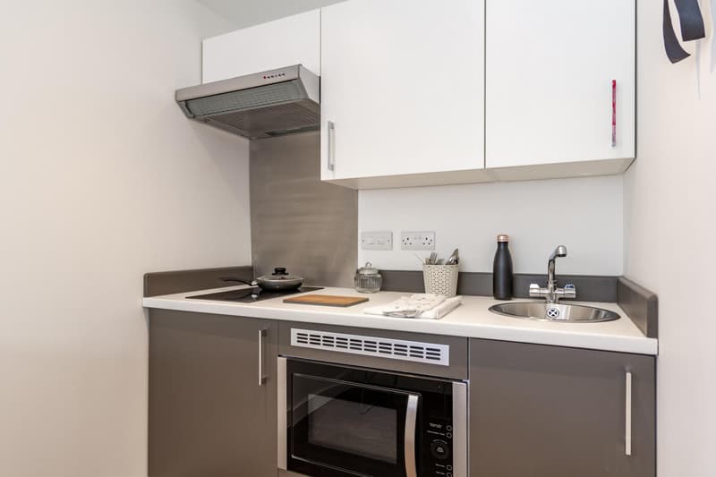 Premium Studio - image 10