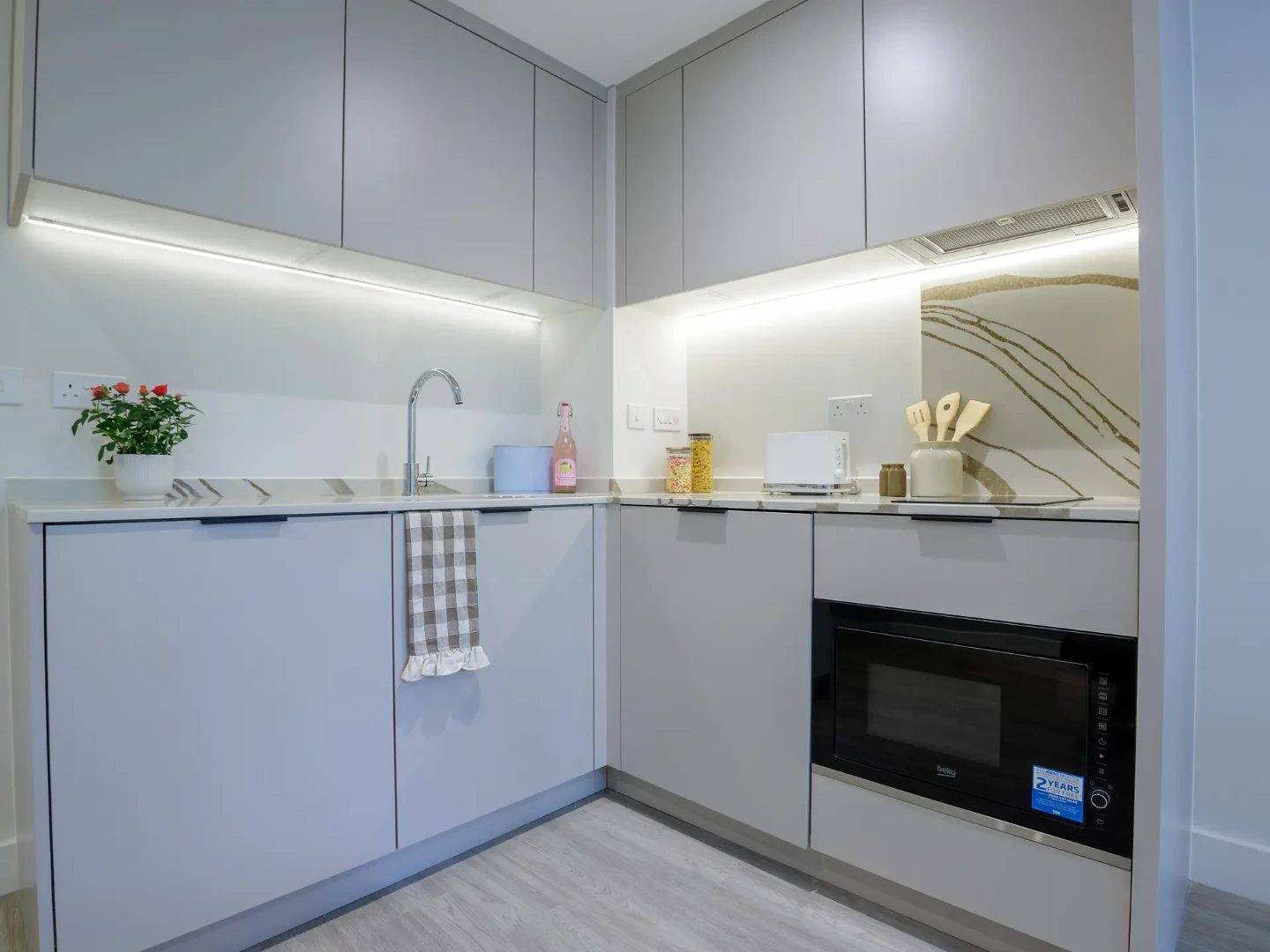 Premium Studio - image 12
