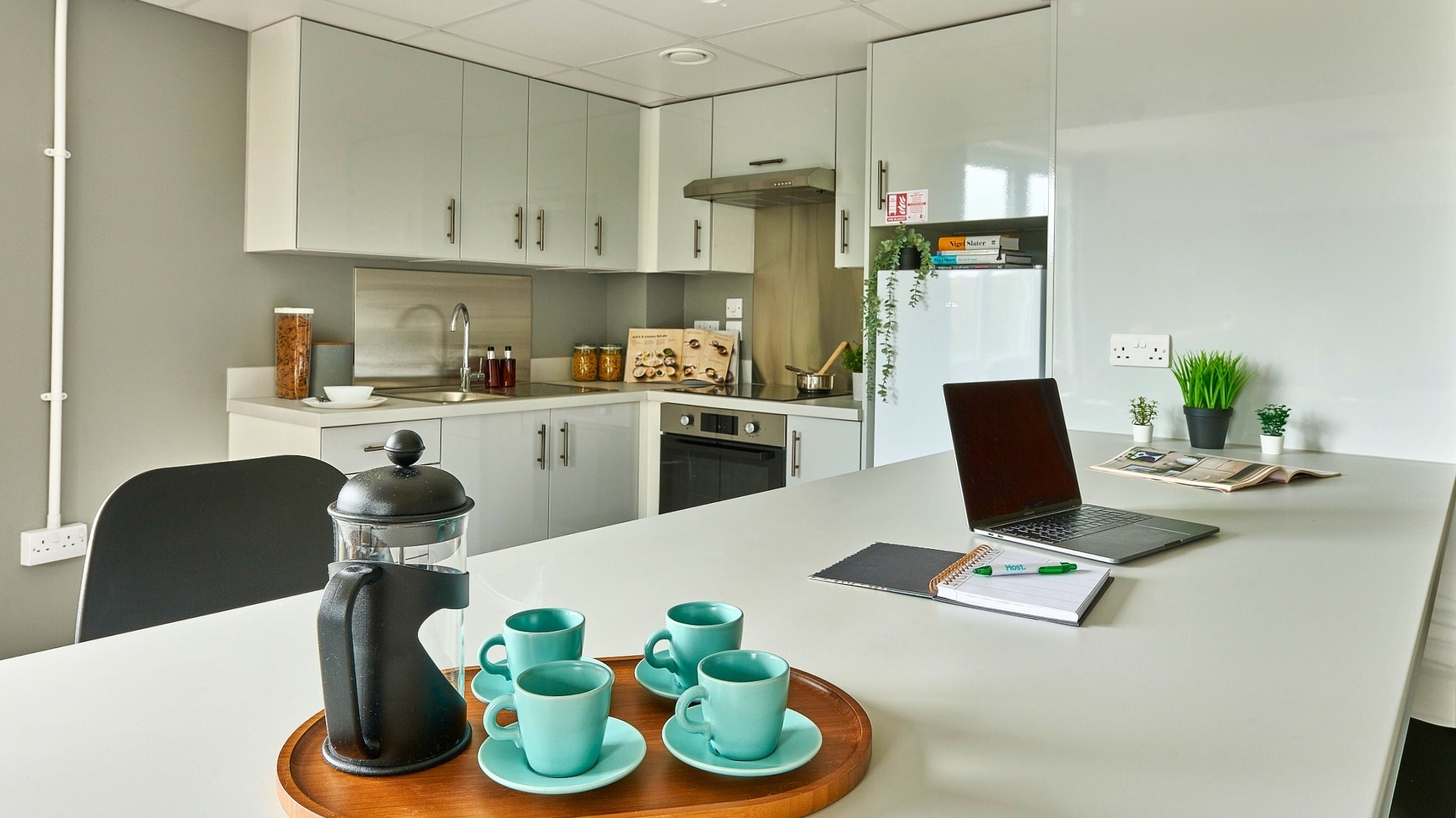 Silver En-suite - image 7