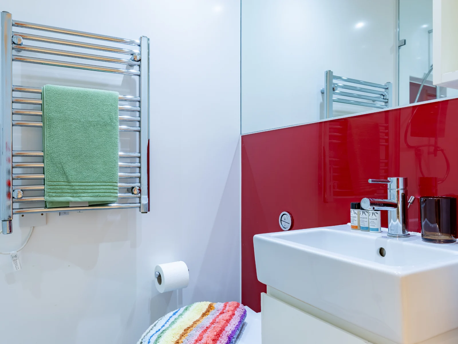 Premium En Suite - image 8