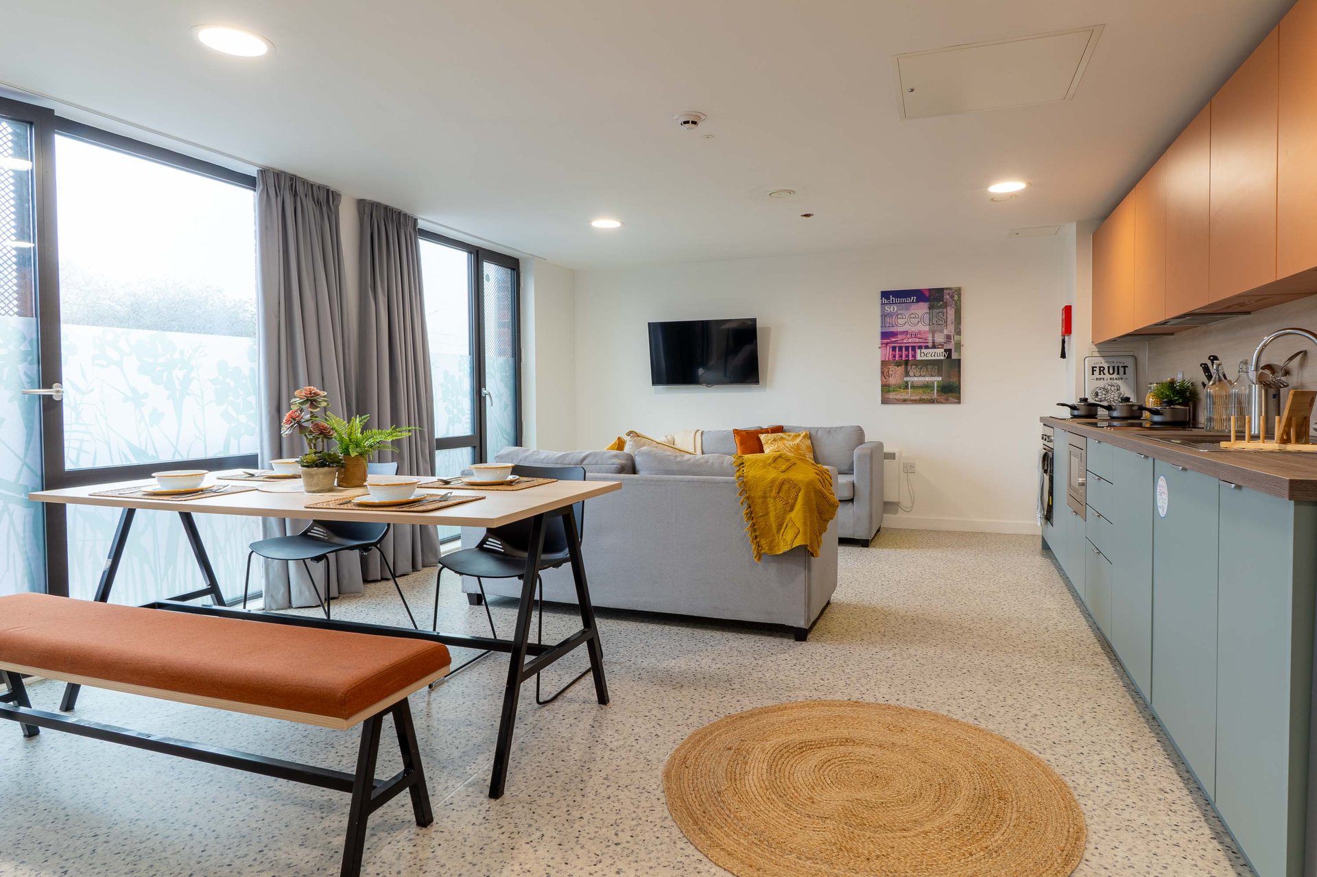 Silver Ensuite - image 15