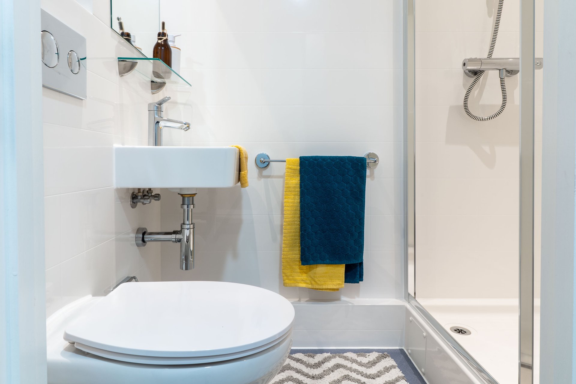 Silver Plus Ensuite - image 13