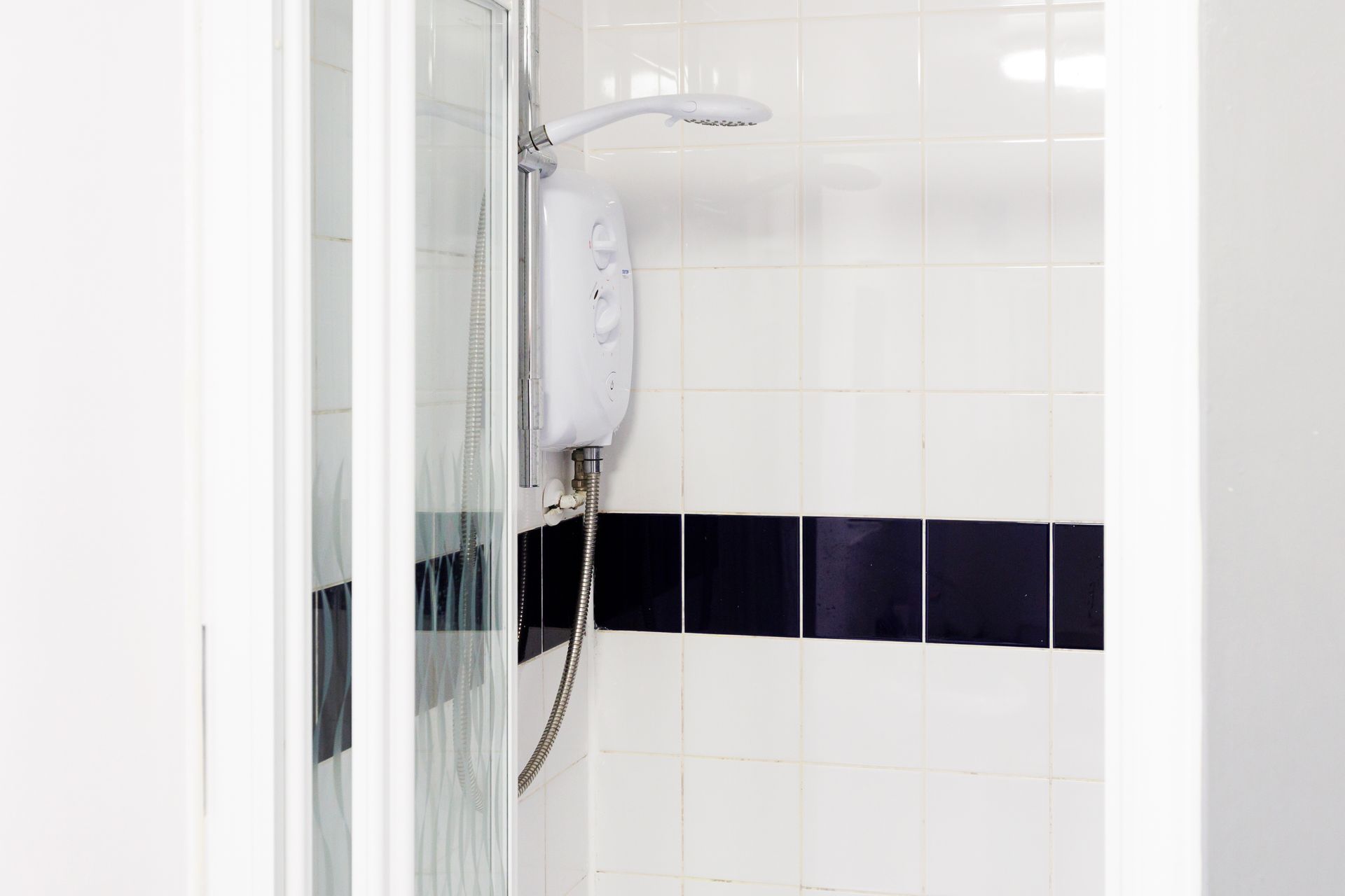 Silver Standard Non Ensuite - image 26