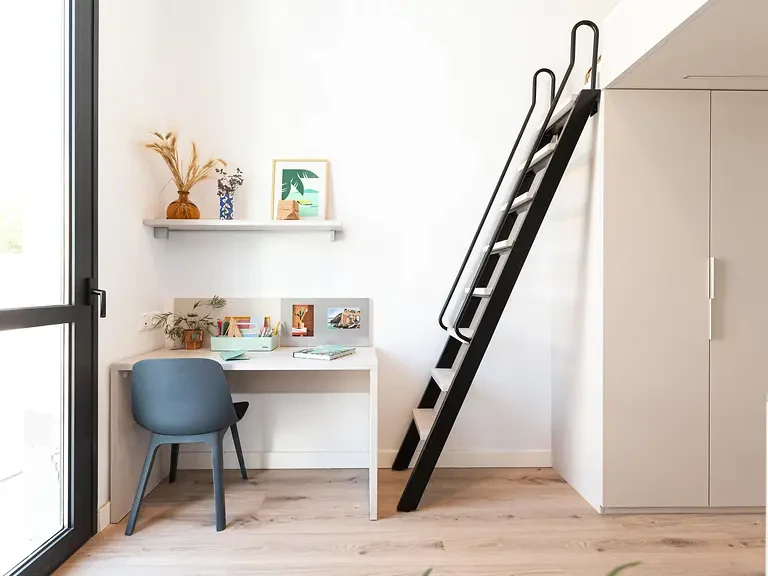 Single Plus with Kitchen & Balcony - image 8