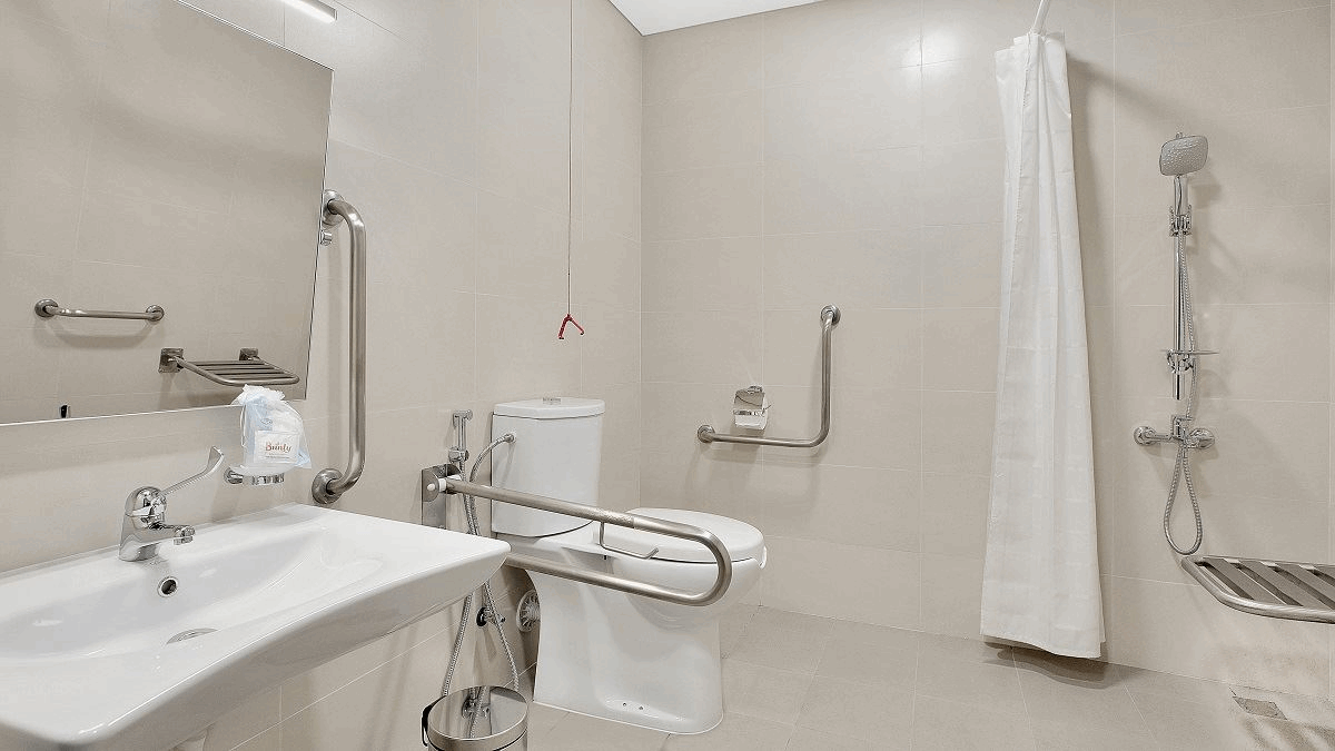 Single Room - image 14