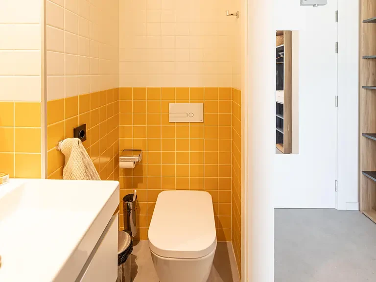 Single + with kitchen - image 9