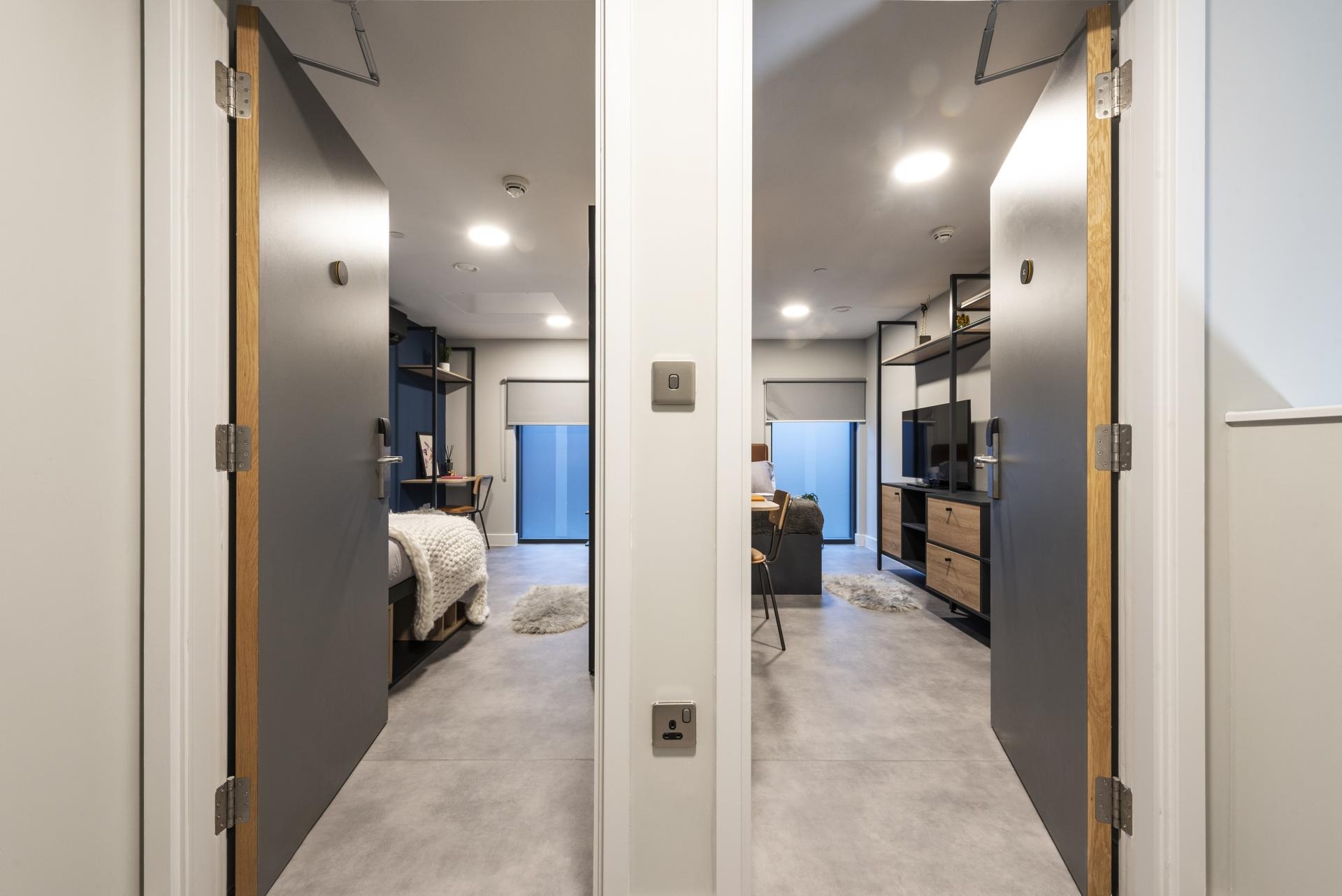 3 Bed Duplex Apartment - image 11