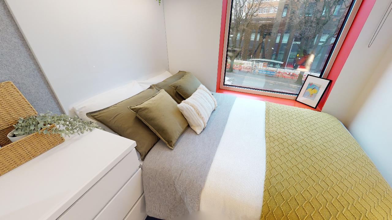 Copper En Suite - image 8