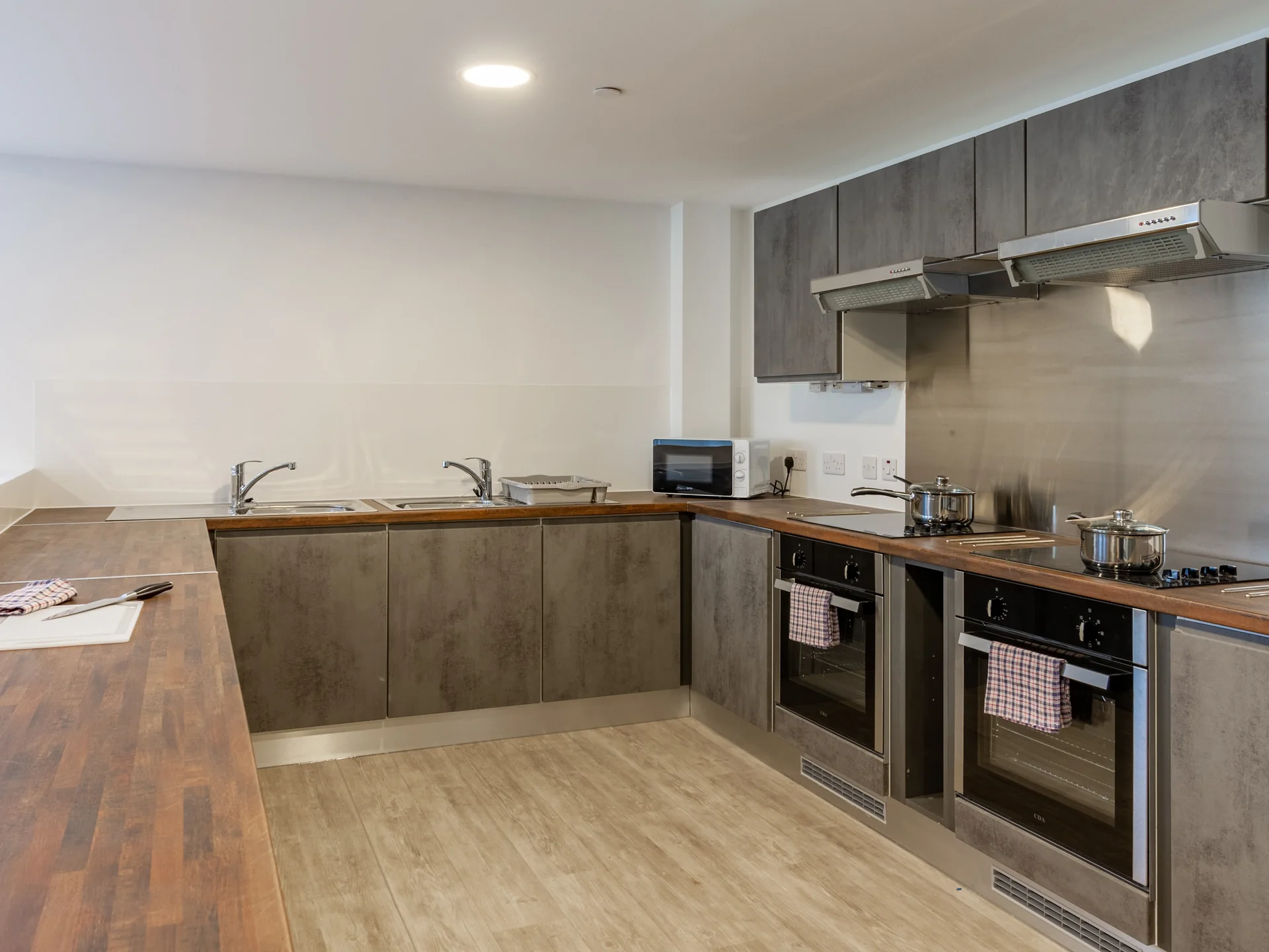 Standard En Suite - image 7