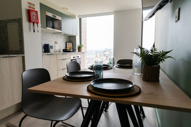 Standard En-suite - image 7
