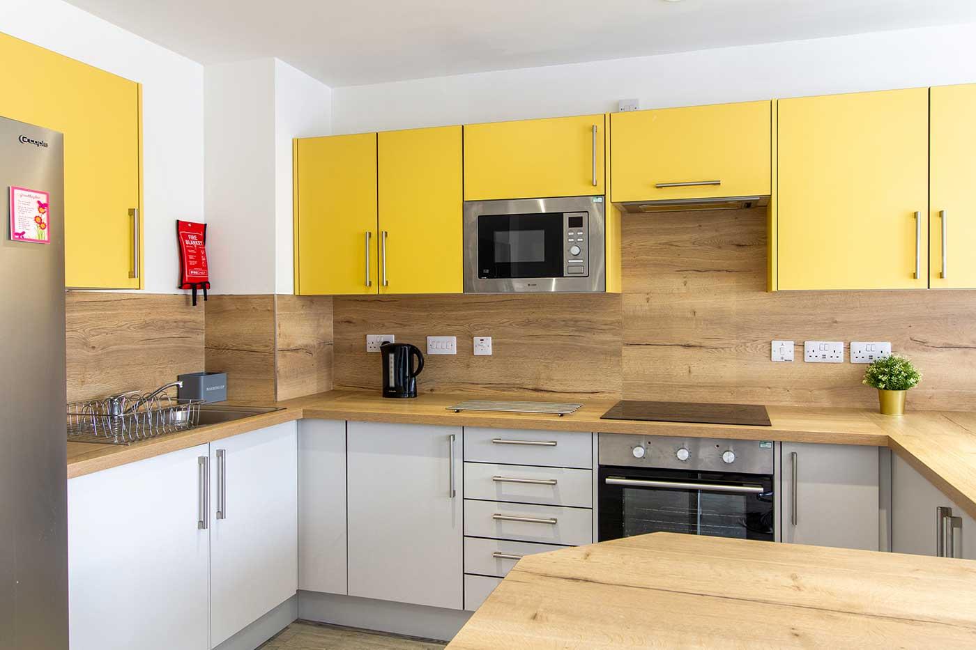 Standard Ensuite ( York/Dover Street ) - image 10