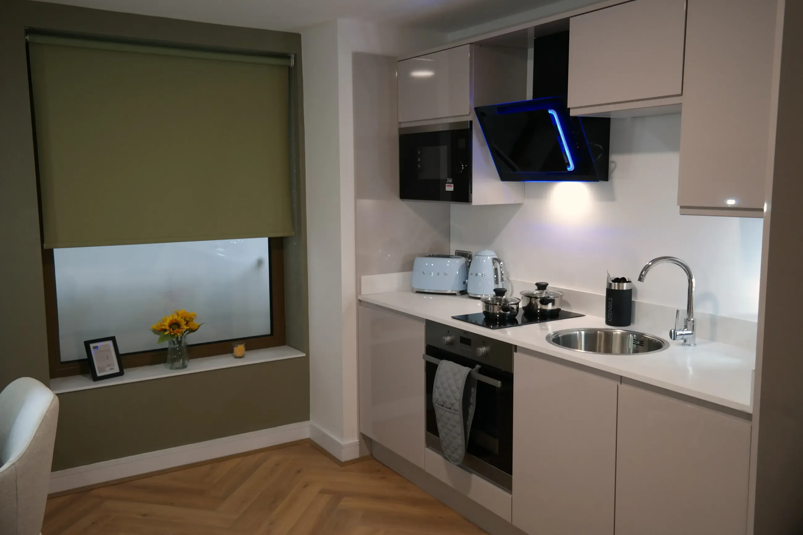 Standard Studio - image 9