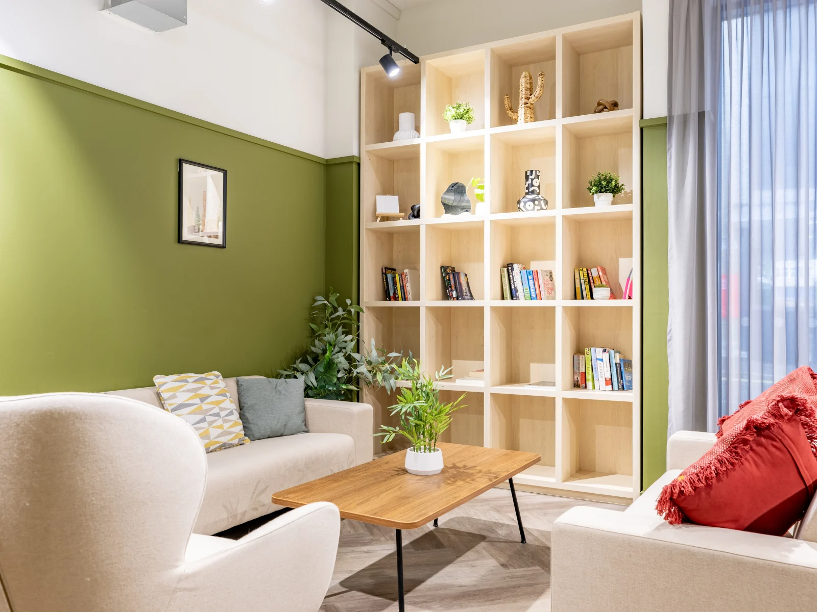 Standard Studio - image 10