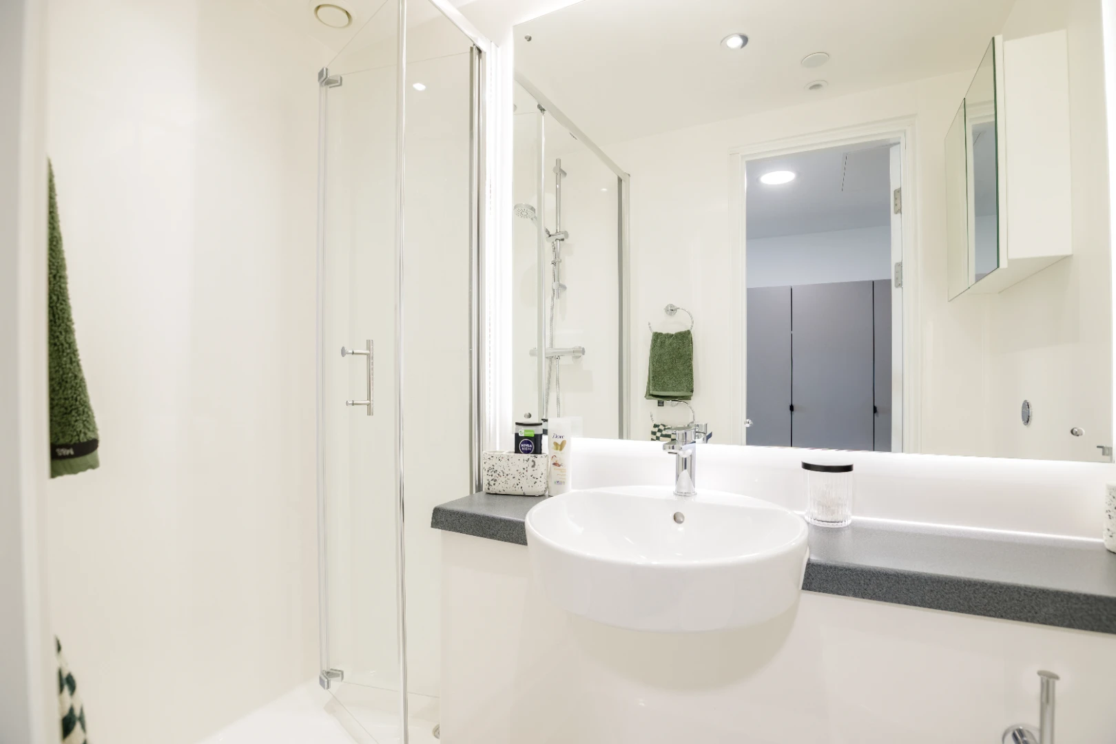Standard Studio (Floor 7-8) - image 8