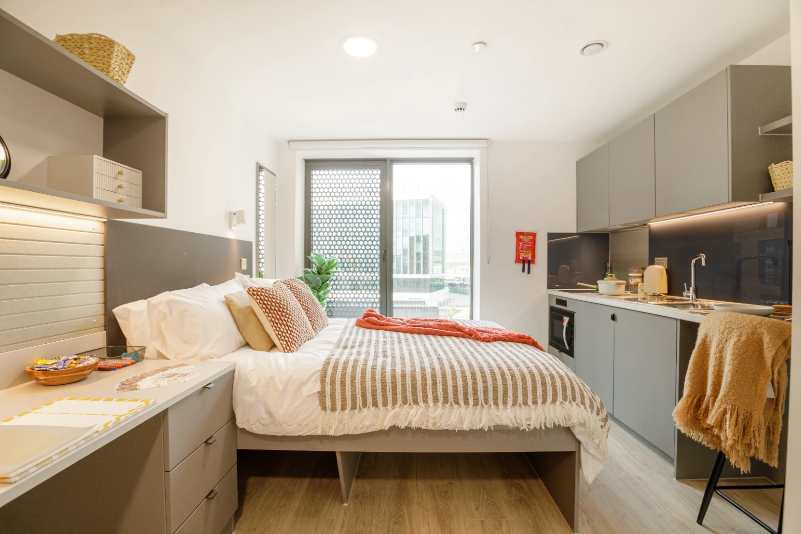 Standard Studio (Floor 7-8) at Waterside, Bristol