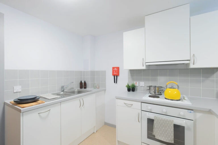 Marshall Court - Standard Studio - image 9