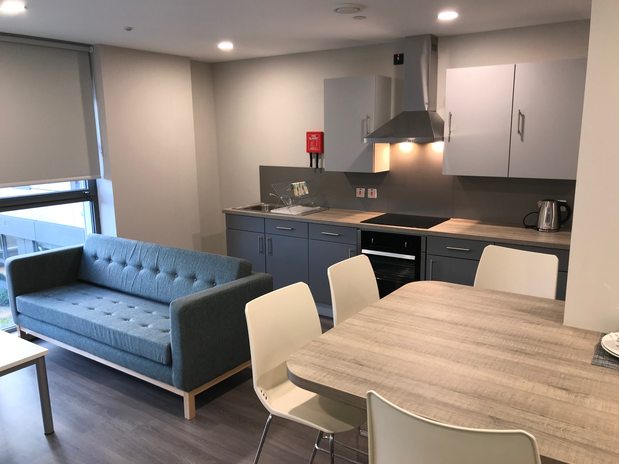 Ensuite Silver - image 7
