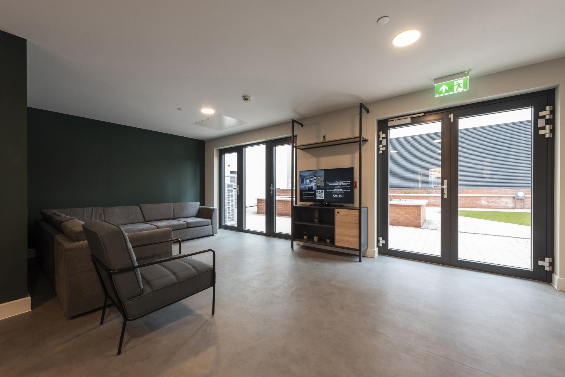 Townhouse Standard - image 10