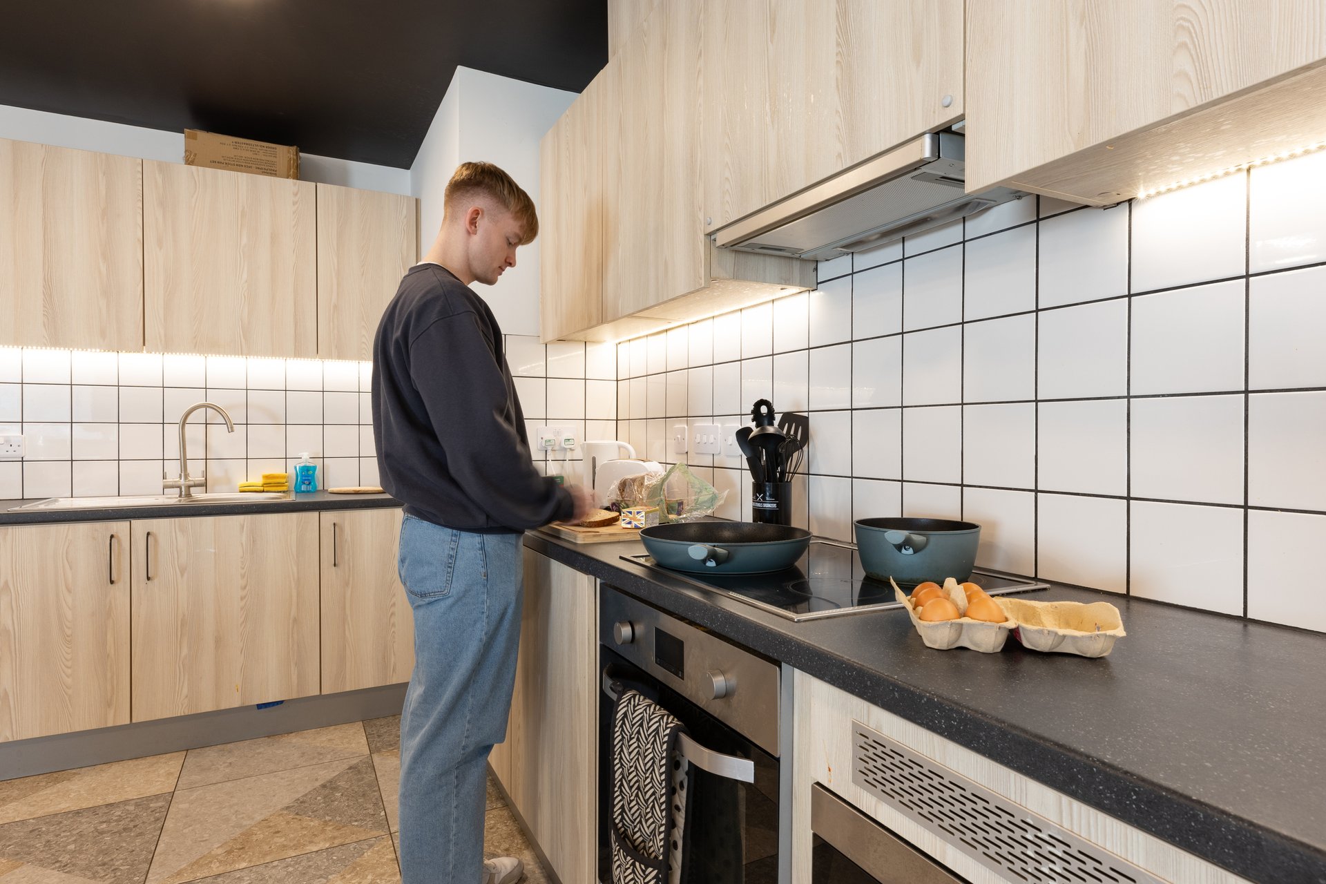 true Apartment - image 12