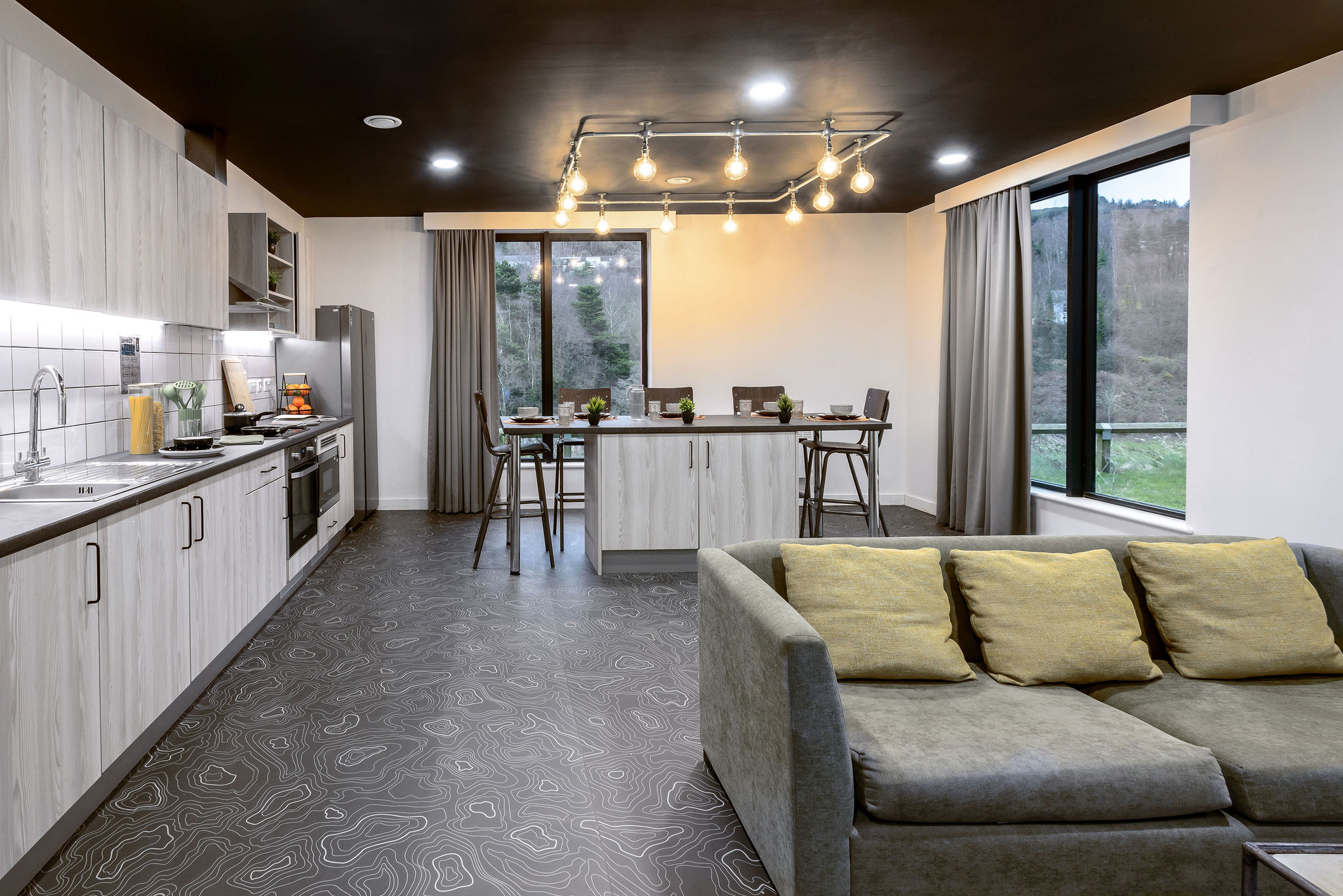 true Apartment River View - image 8