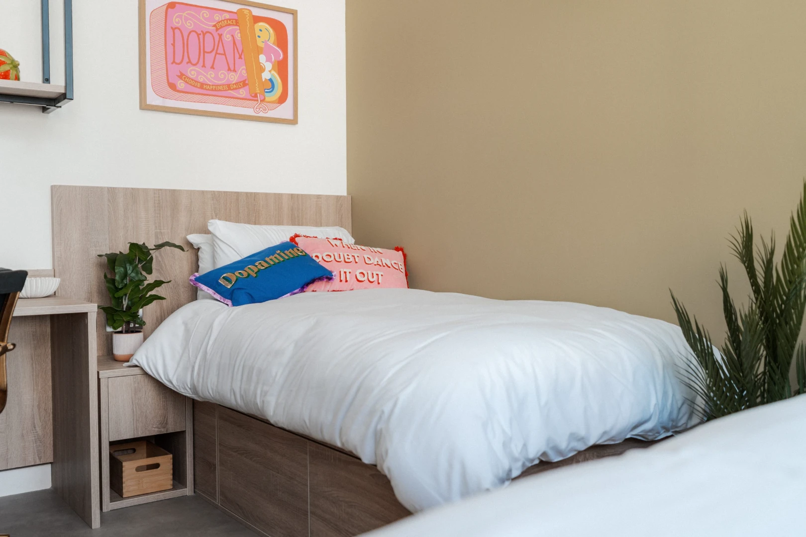 Twin Room - image 2