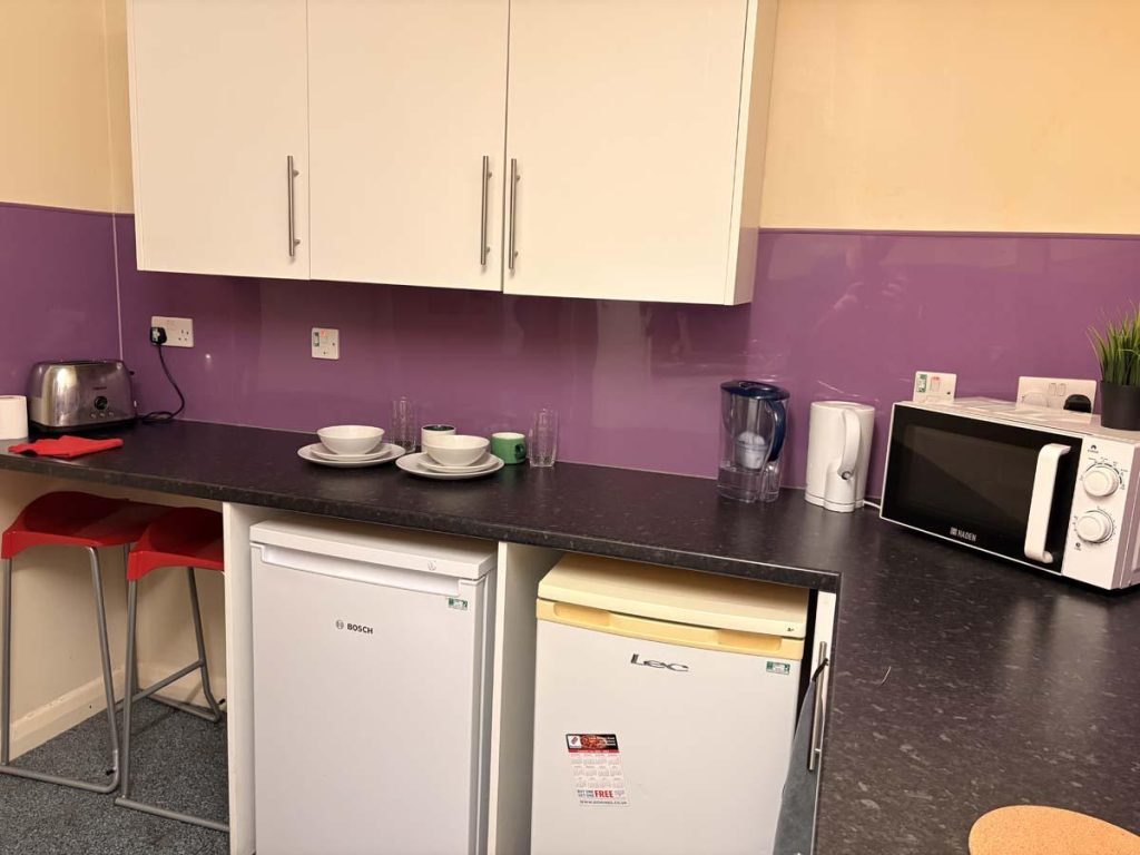 Two Bedroom Apartment - image 7