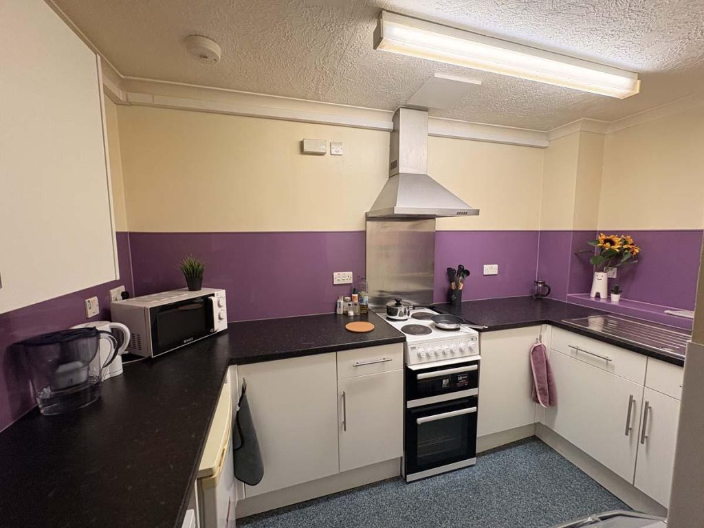 Two Bedroom Apartment - image 9