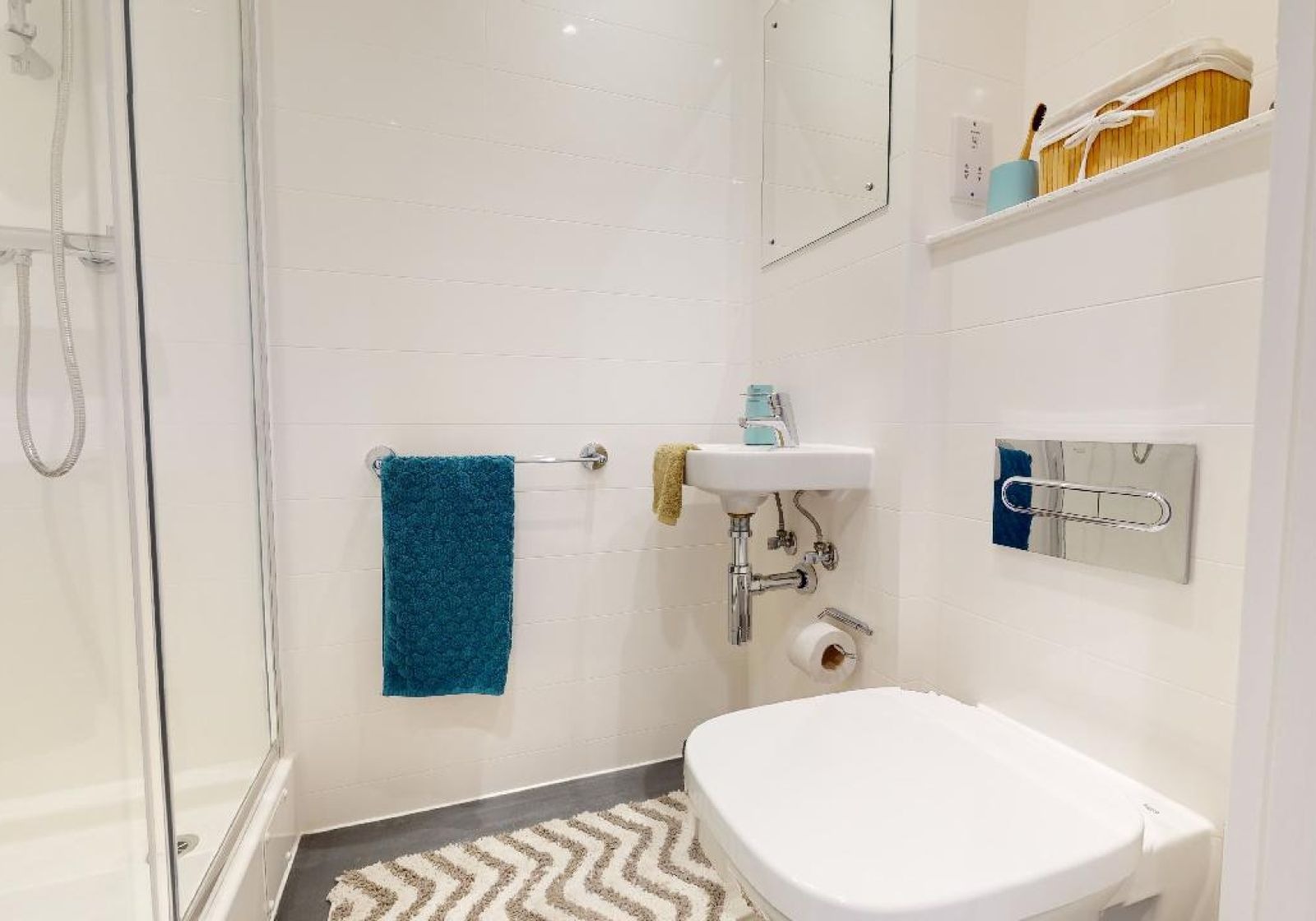 Two Bedroom Apartment - image 17