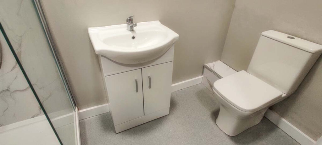 Two Bedroom Apartment - image 10