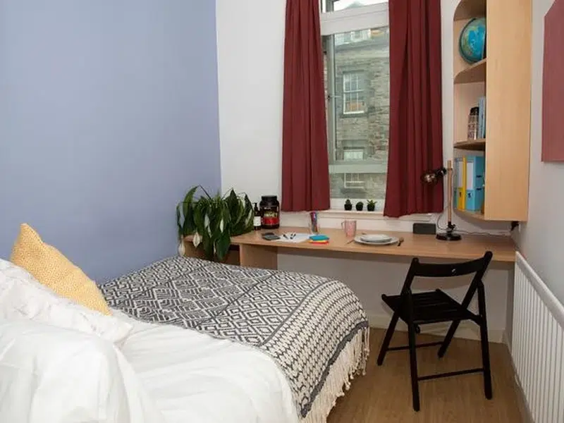 200 Cowgate, Edinburgh photo 3
