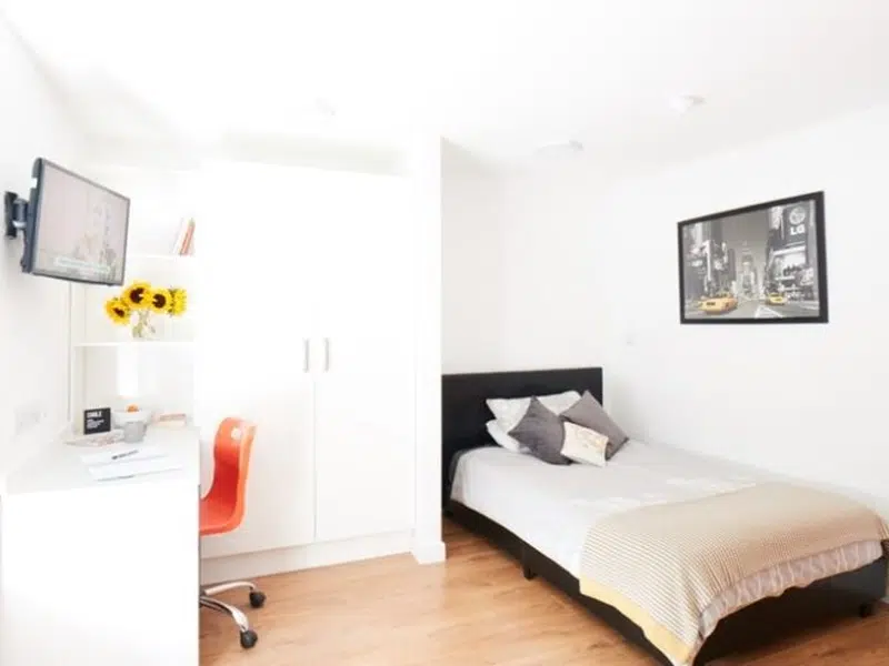 Amigo Living, Newcastle Under Lyme photo 1