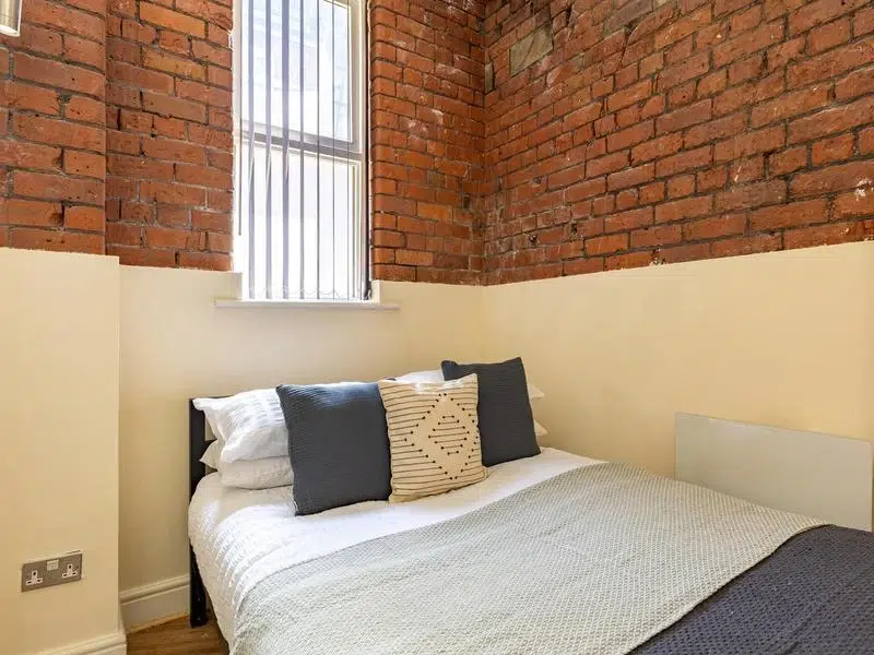 Ashton House, Manchester photo 2
