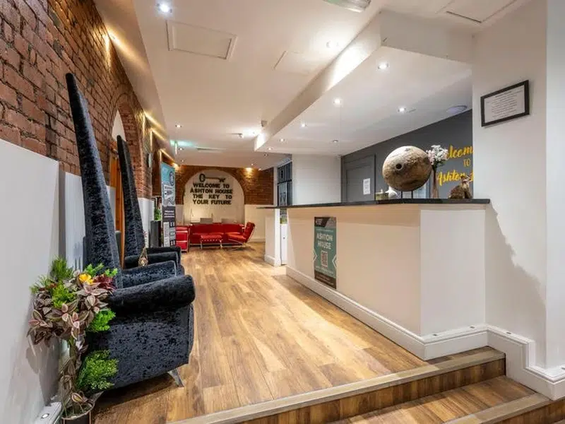 Ashton House, Manchester photo 6