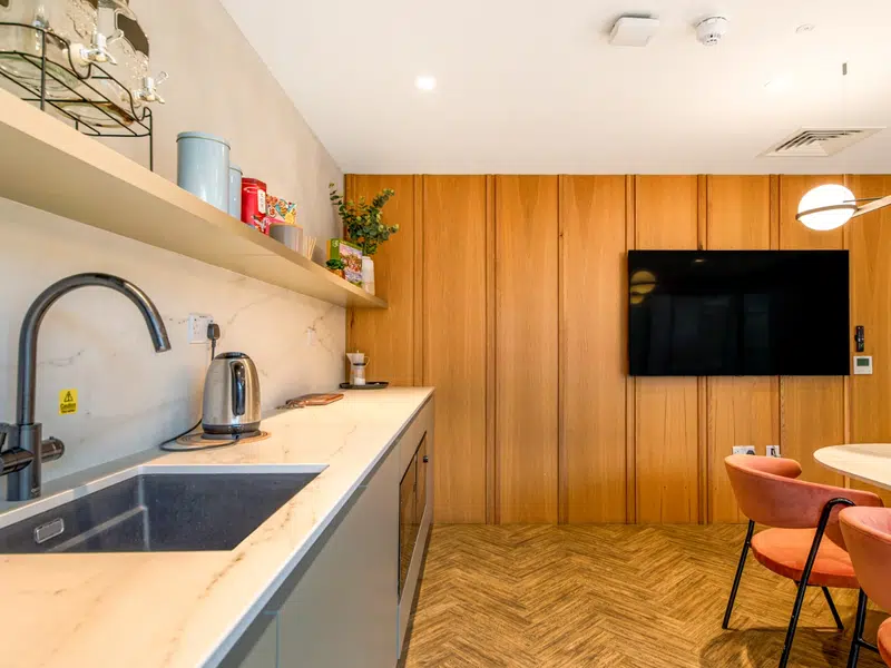 Aster House, Belfast photo 8