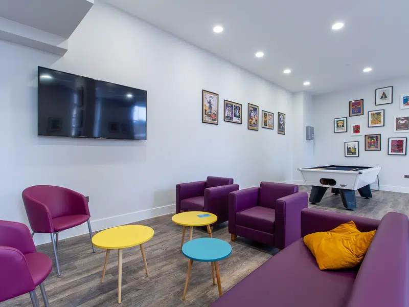 AXO  Seven Sisters, London photo 10