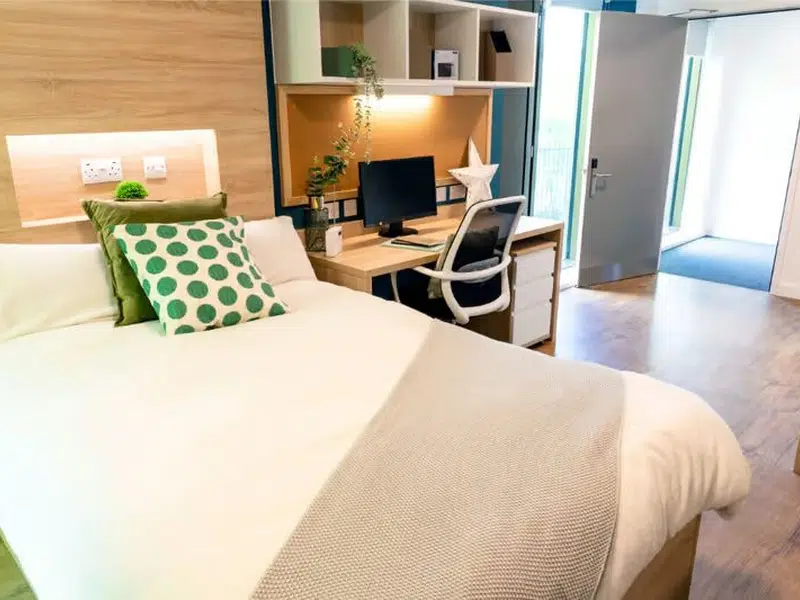 Bankside Student Living, Guildford photo 2