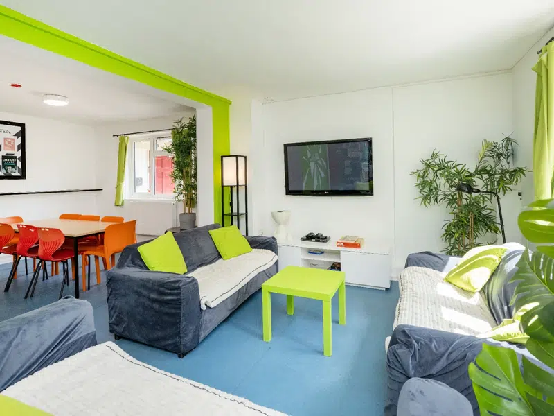Brooke Hall, London photo 12