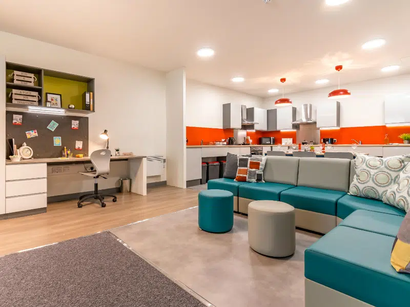 Capital House, Southampton photo 3