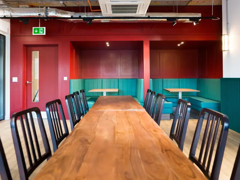 Chapter Highbury II, London photo 13