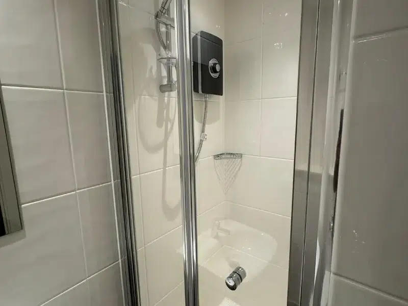 Cleveland Apartments, Wolverhampton photo 4