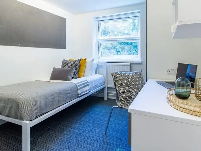 Green Wood Court, Southampton photo 2