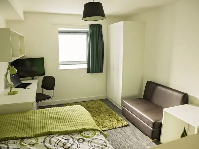 Harbour Court, Bristol photo 2