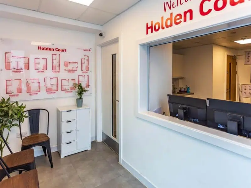 Holden Court, Brighton photo 13