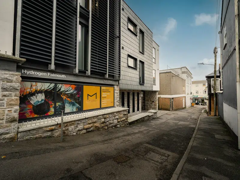 Hydrogen, Falmouth photo 21