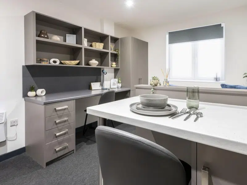 Icon House, Stoke-on-Trent photo 5