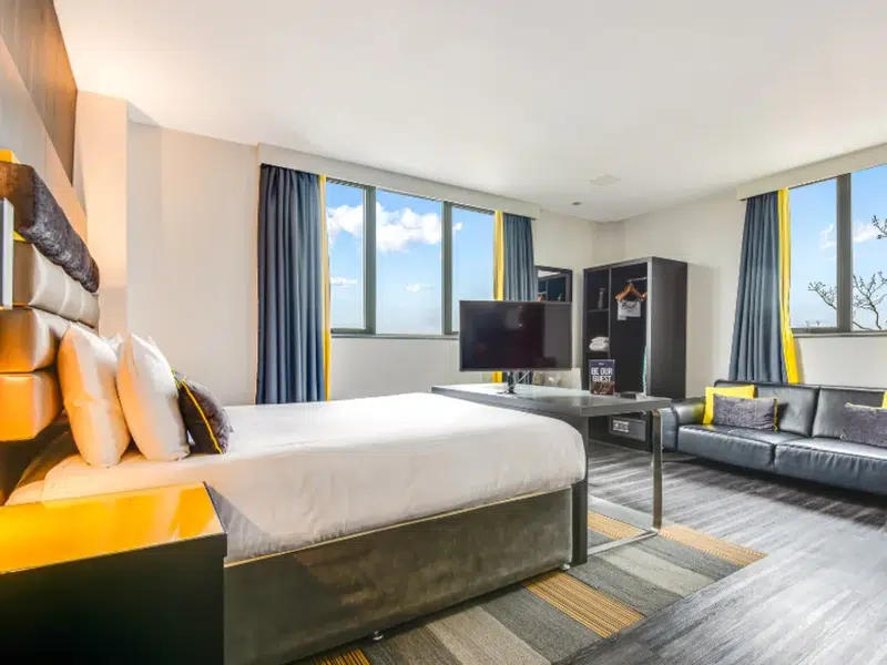 Iconinc Roomzzz @ Chester photo 4