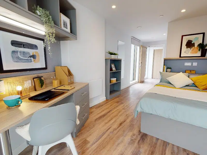 iQ Altus House, Leeds photo 2